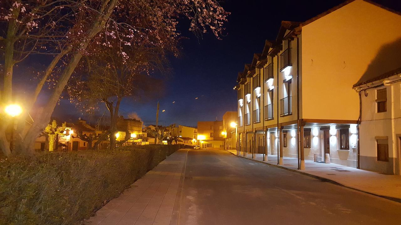 La Casa De Los Soportales Mansilla de las Mulas Luaran gambar
